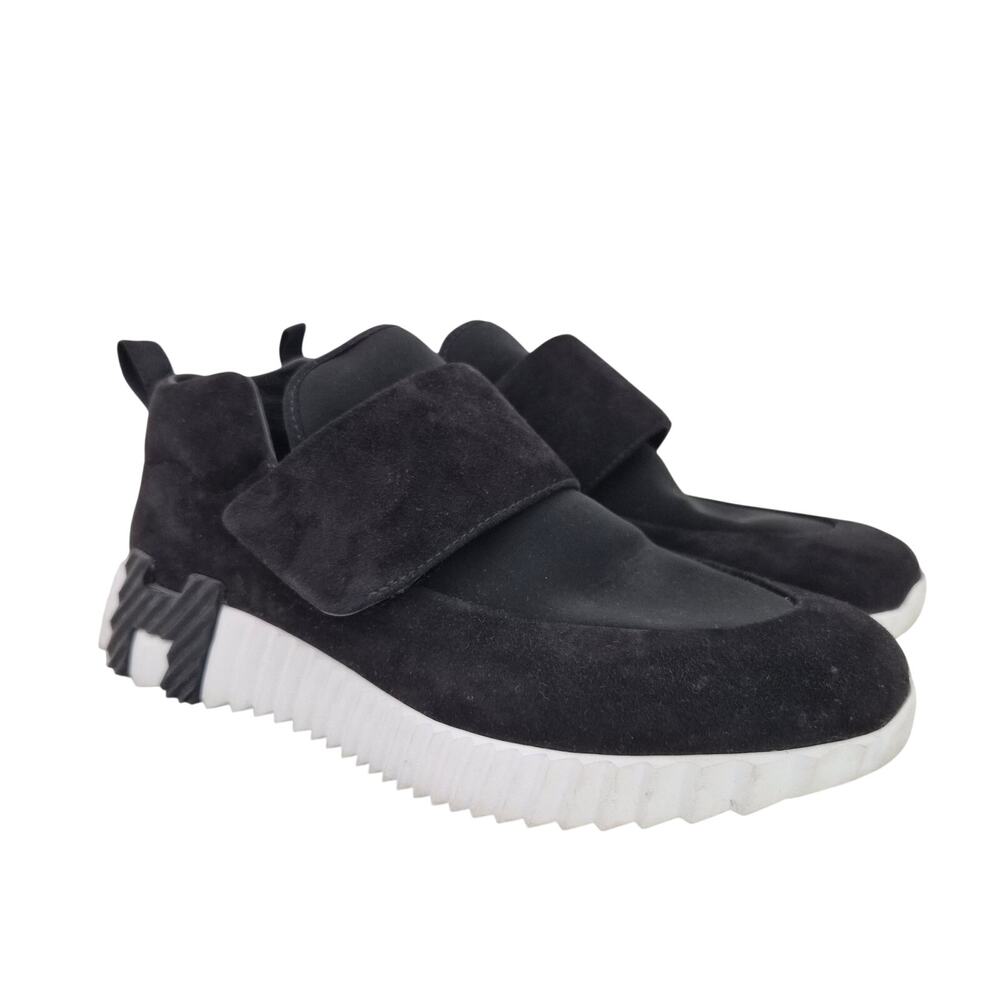 Hermes Low Top Bouncing Suede Sneaker Black Size US 6 / EU 36